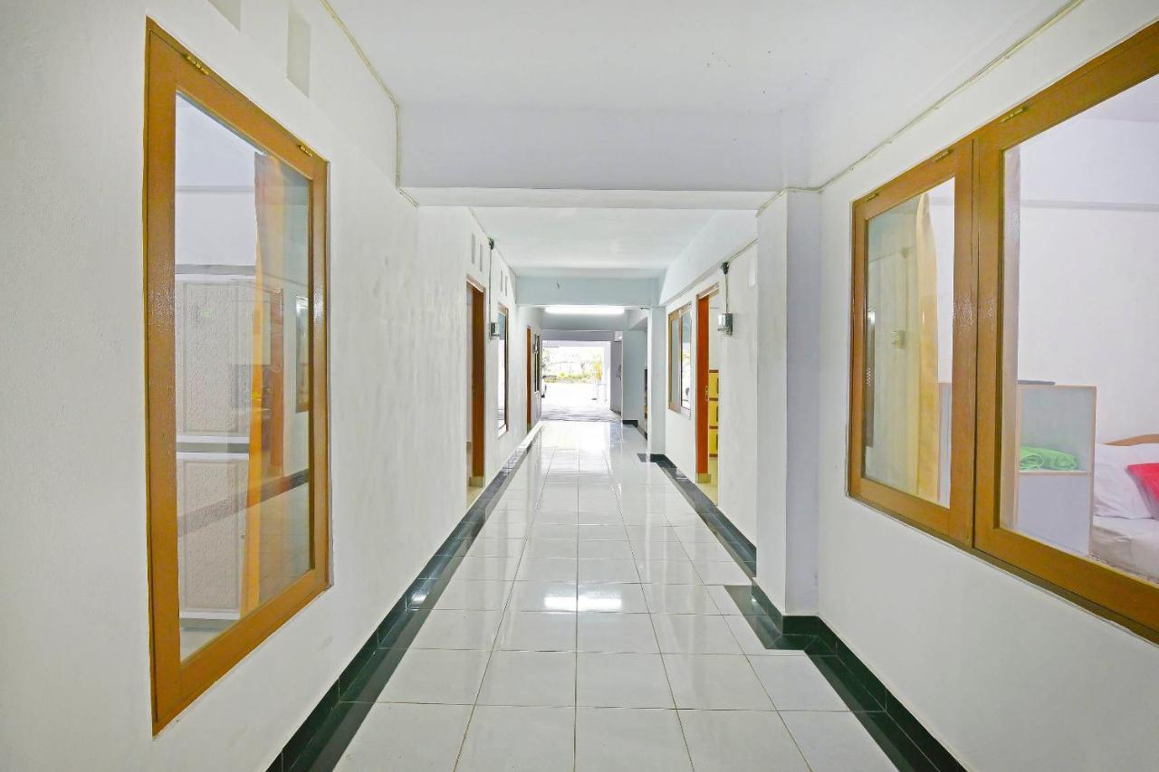 Oyo 90967 Soka Asri Guest House Darmasaba Zewnętrze zdjęcie
